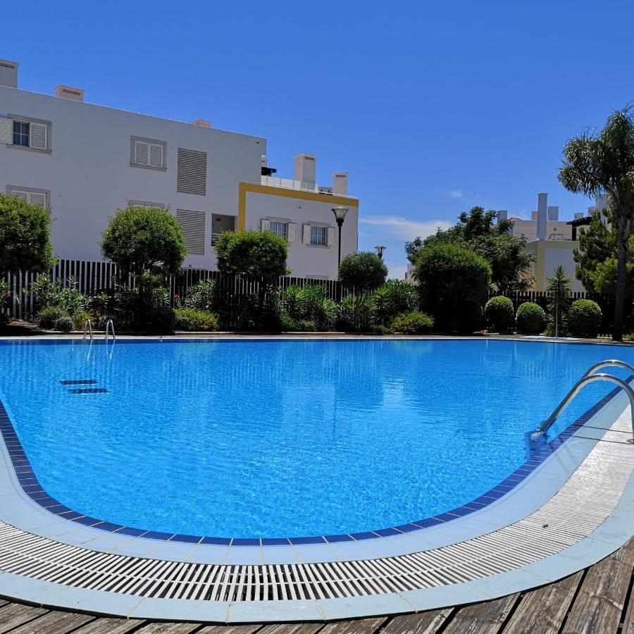 T2 Cabanas Gardens Piscina E Praia كاباناس تْدي تافيرا المظهر الخارجي الصورة